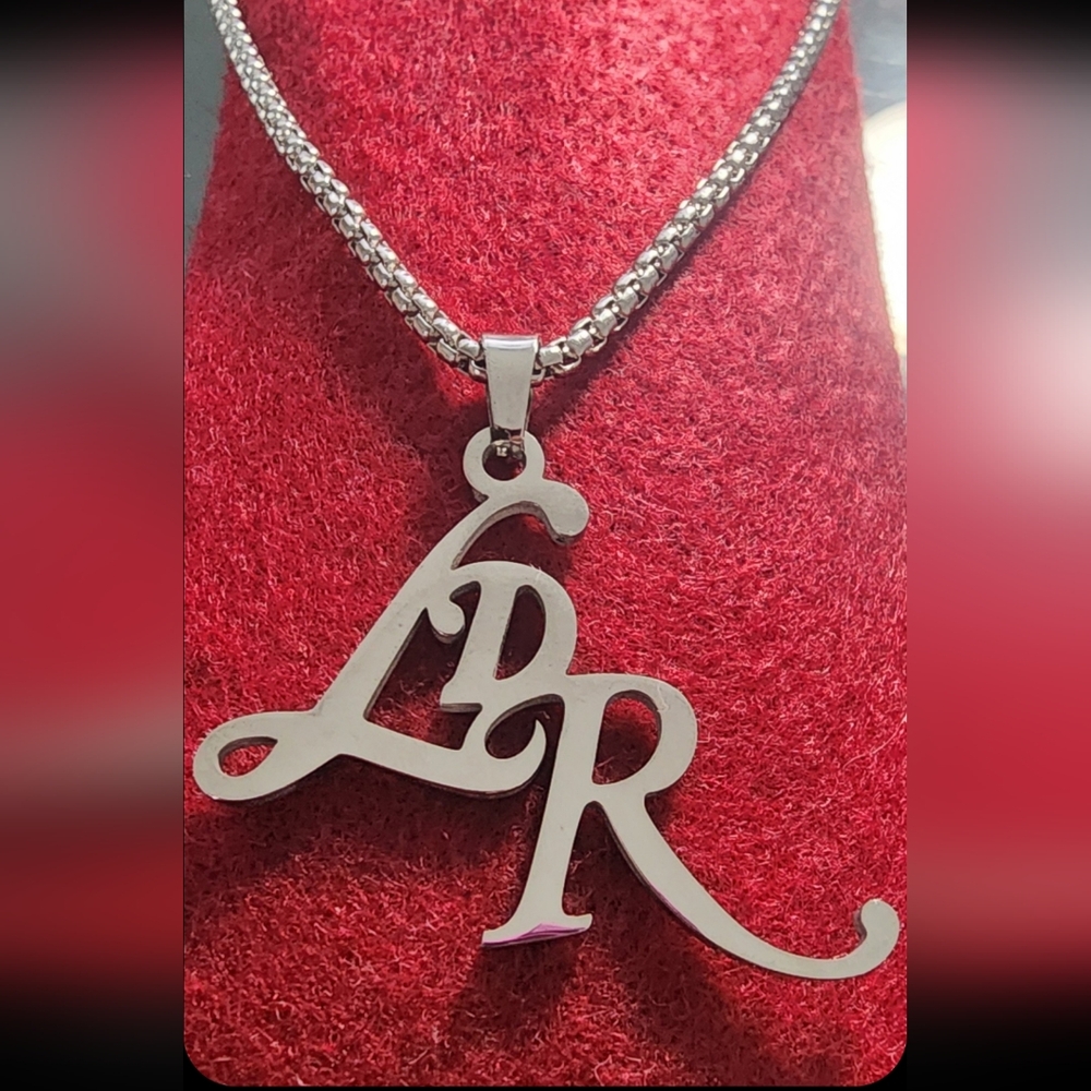 New Lana del Rey necklace